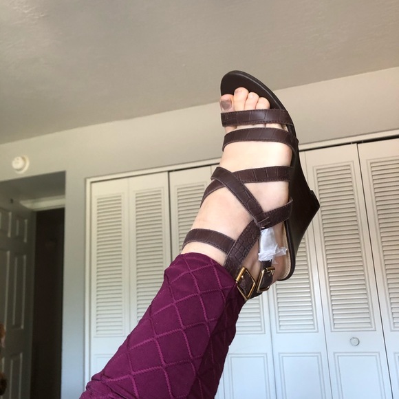 Cynthia Rowley Brown Downtown Wedge Sandals - Picture 4 of 7